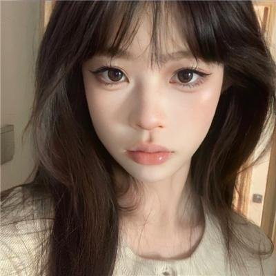 时尚台前幕后的故事